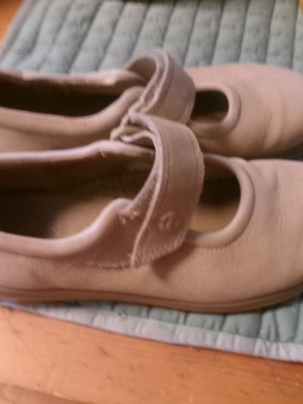Ecco Maryjane comfort walking shoes tan strap 38 us 7.5 - Picture 4 of 5